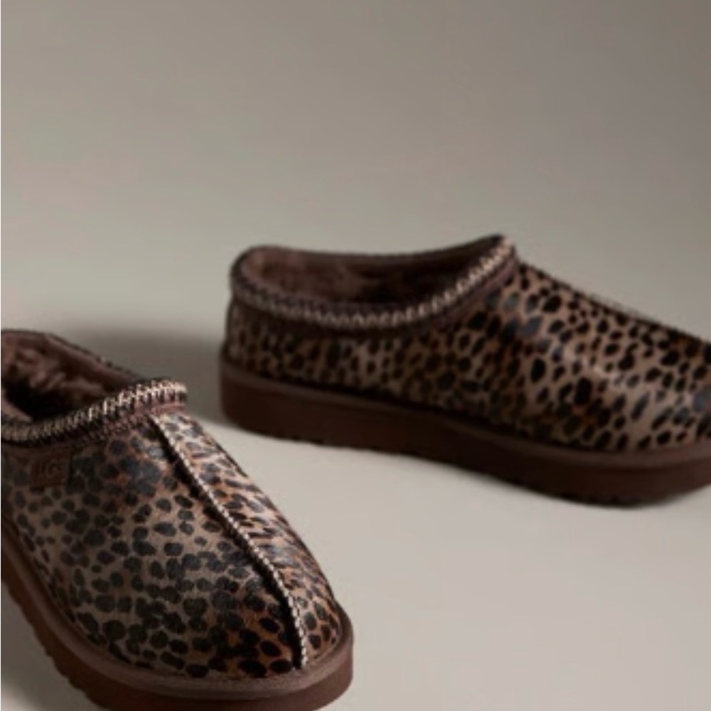 UGG® Tasman Caspian Slippers